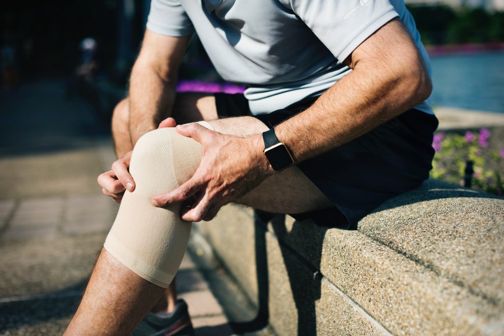 Odškodnina za poškodbo kolena
